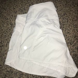 lulu lemon white shorts